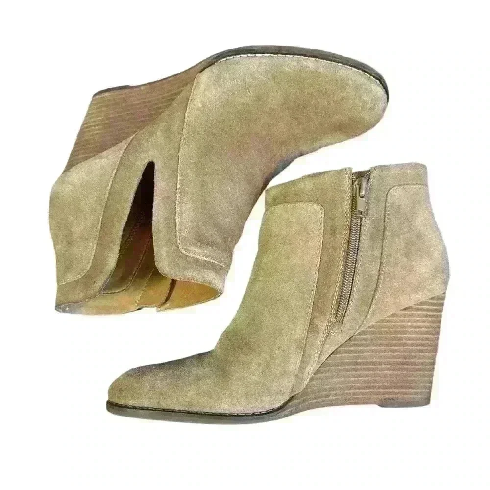 Lucky Brand Tan Round toe BOOTIES BOOTS SUEDE WEDGE HEEL 9 - Picture 3 of 4